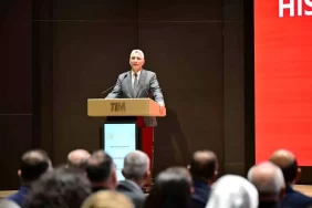 bakan-bolat-hizmet-ihracati-hedefi-121-milyar-18783052_amp