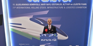bakan-uraloglu-demir-yolu-sadece-ulasim-degil-kalkinmanin-temel-tasidir-rrBdB7Ce.jpeg