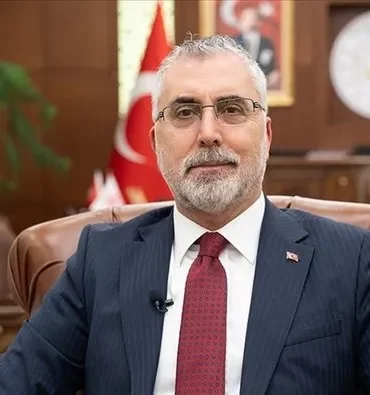 752x395-bakan-isikhan-duyurdu-genclere-yonelik-istihdam-fuari-duzenlenecek-1758700185007