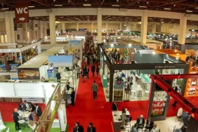 anfas-ta-iki-fuar-tek-cati-altinda-ayni-anda-19200731_amp