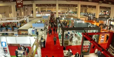 anfas-ta-iki-fuar-tek-cati-altinda-ayni-anda-19200731_amp