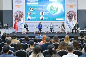 logistech-lojistik-dunyasini-izmirde-bulusturdu_68f2c66b7105e (1)